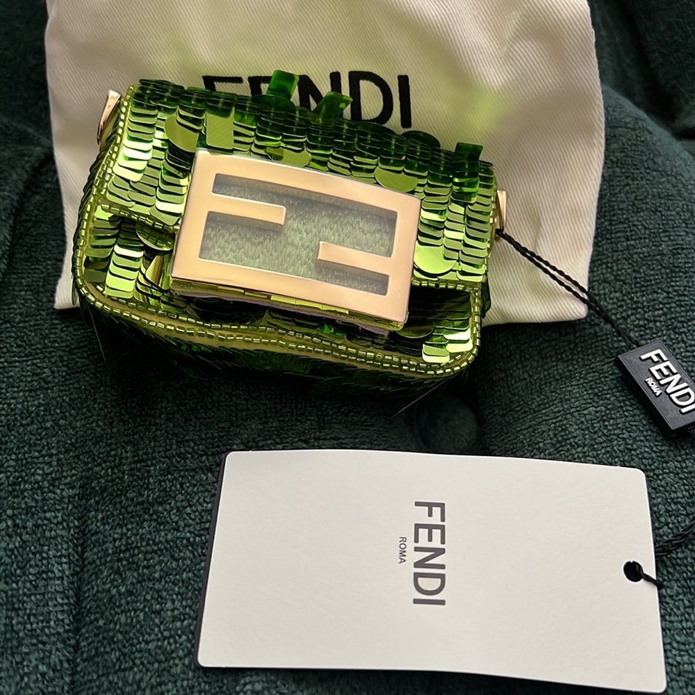 Fendi baguette nano charm - acid green sequins - Picture 5 of 9